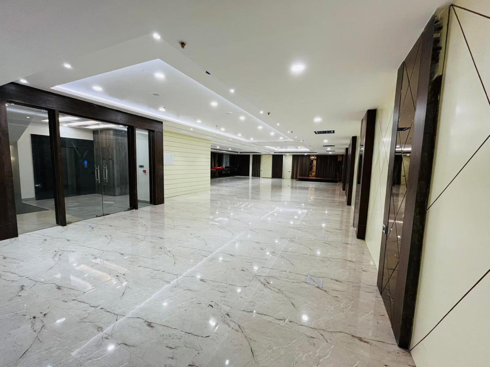 Hotel The Royal Legacy à Lucknow Extérieur photo